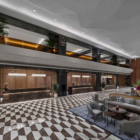 Hilton Shanghai Hongqiao Exterior photo